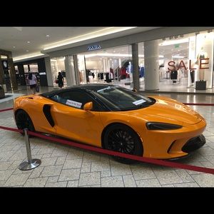 Meet your Posher, Kenny